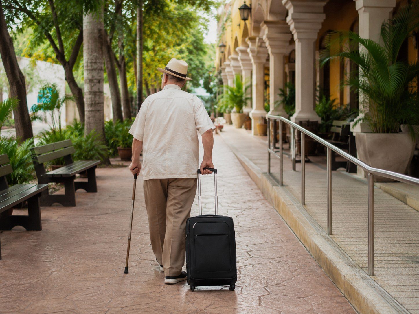 Vehicle configured to carry a wheelchair or mobility device for a Valladolid visit.