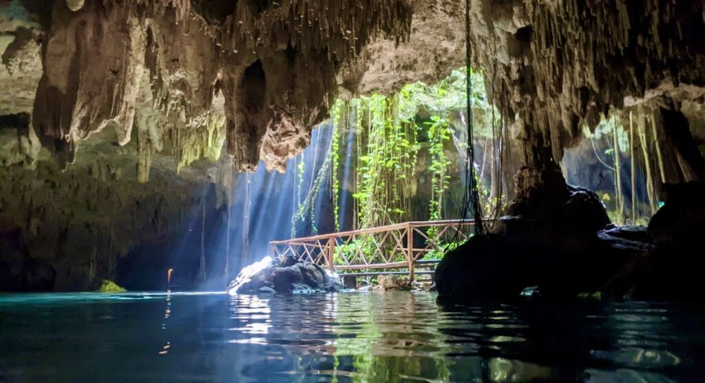 Cenote Chaak Tun