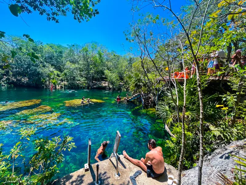 Cenote Jardín del Edén