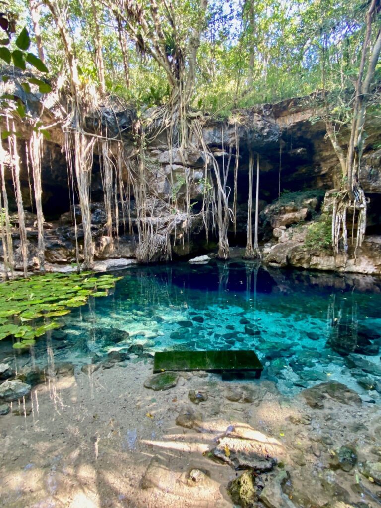 Cenote X-Batún