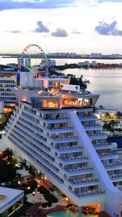 Llegada nocturna a Cancun: qué resolver si aterrizas tarde